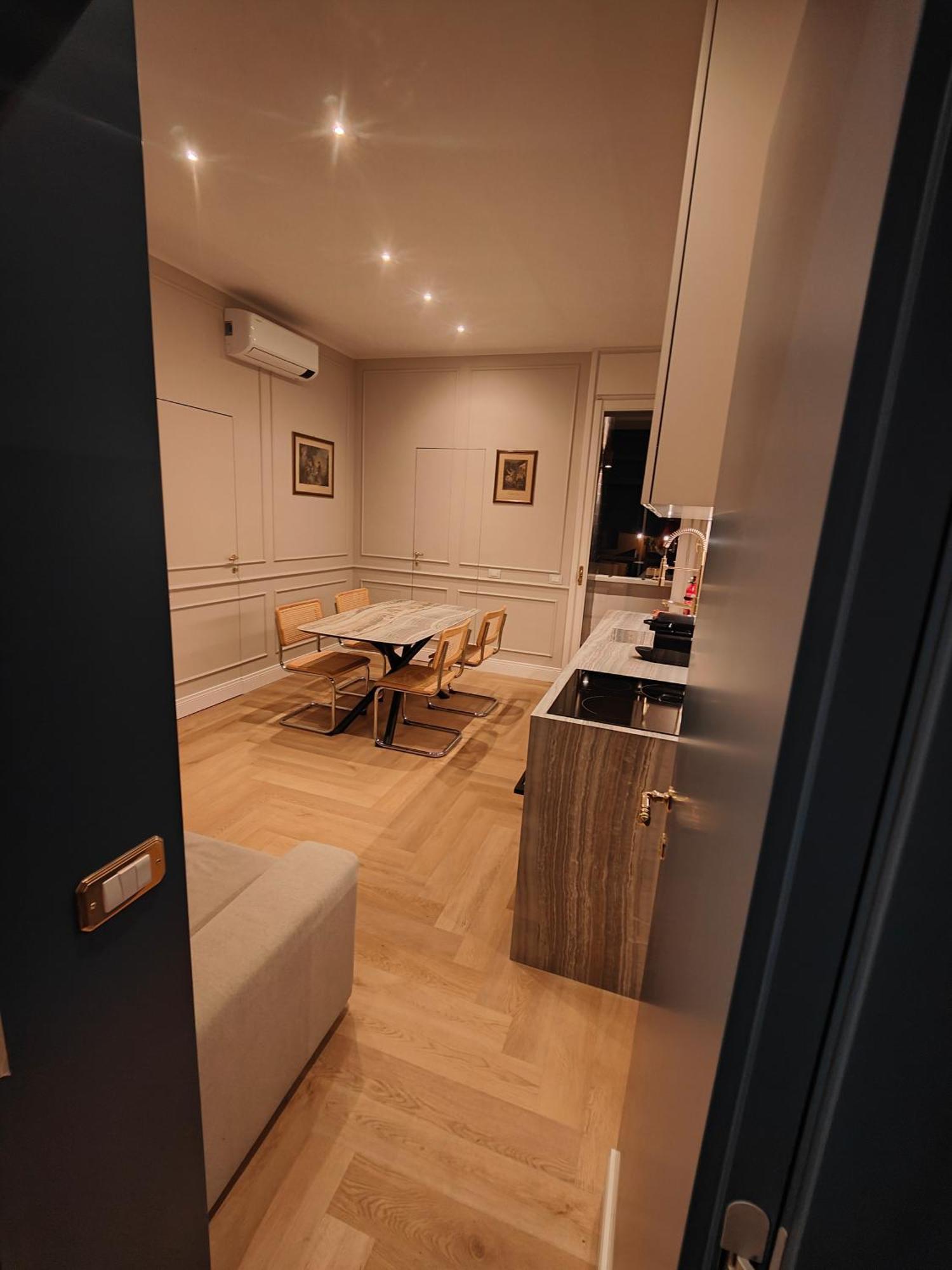 Ferienwohnung Ottoboni 2A Luxury Penthouse Mailand Exterior foto