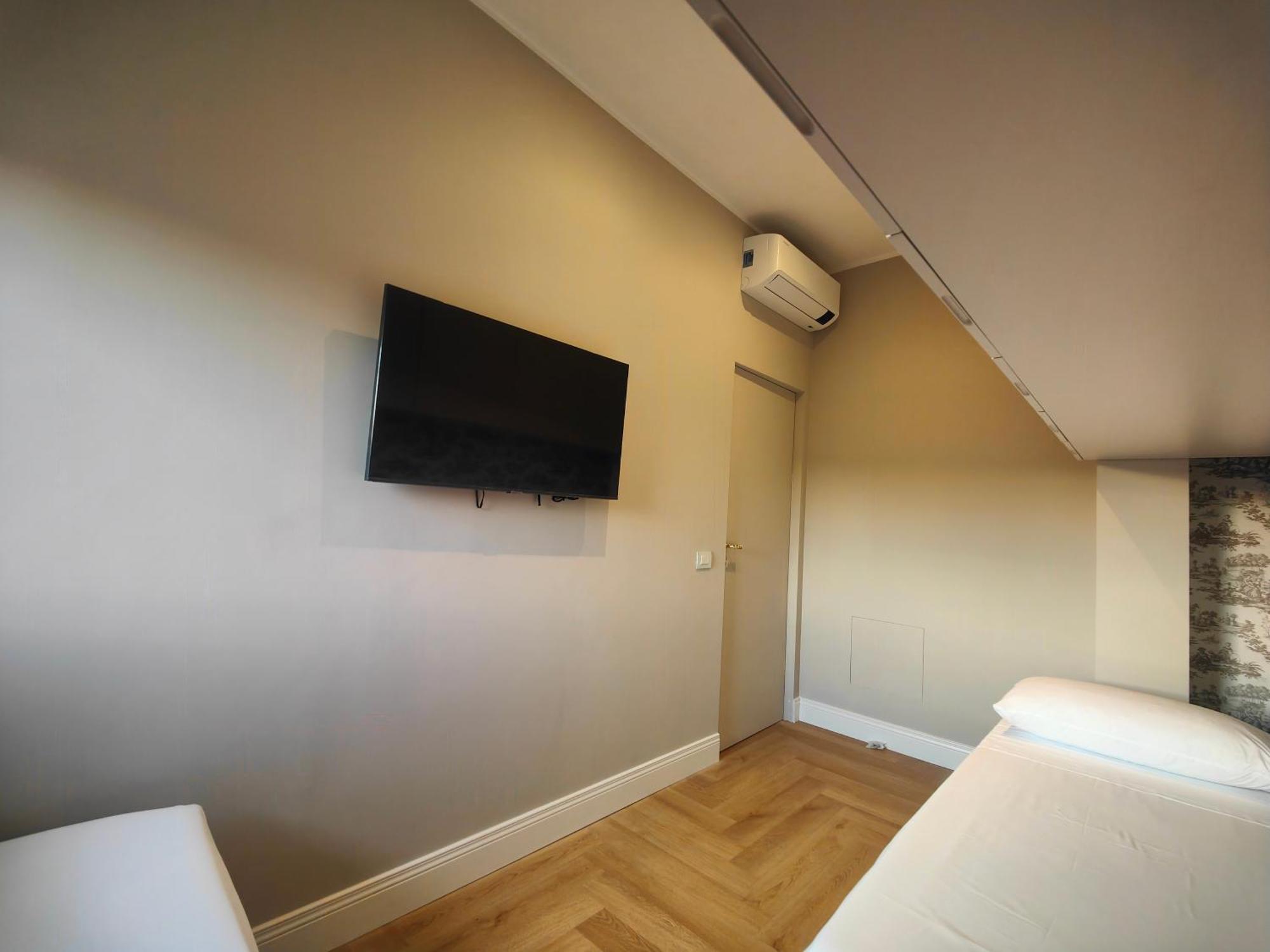 Ferienwohnung Ottoboni 2A Luxury Penthouse Mailand Exterior foto