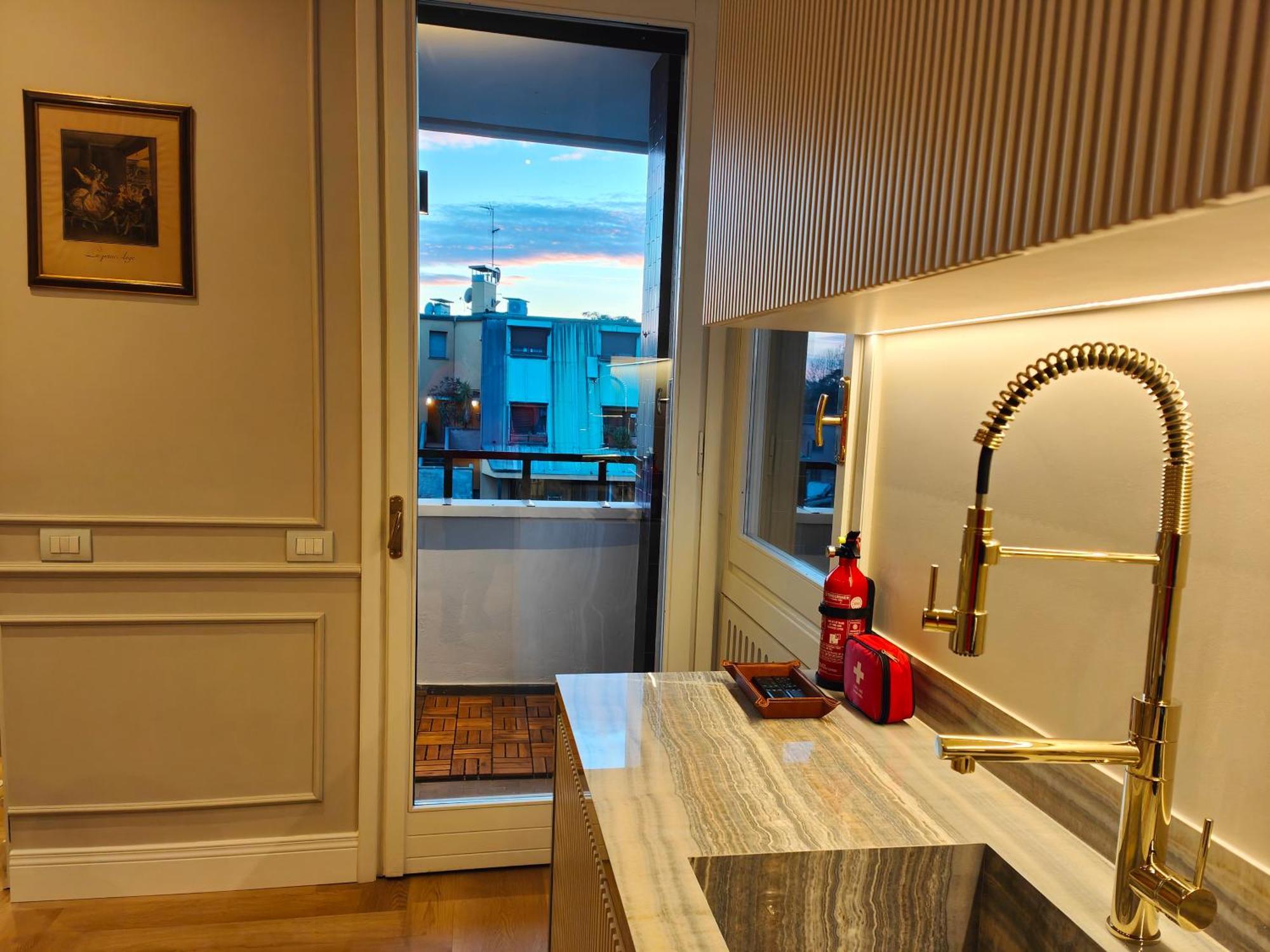 Ferienwohnung Ottoboni 2A Luxury Penthouse Mailand Exterior foto